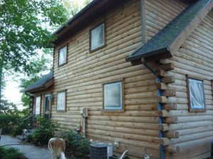 Log-Home-Staining