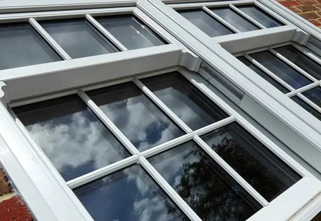 verticle sliding window img3